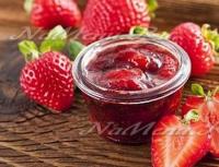 Methods for making strawberry jam with whole berries